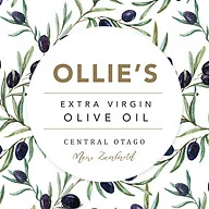 Ollie's Olive Oil logo