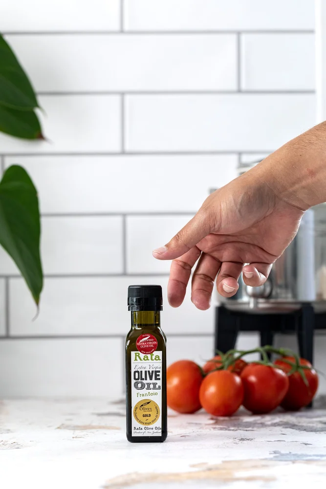 Rata Olives Leccino Extra Virgin Olive Oil